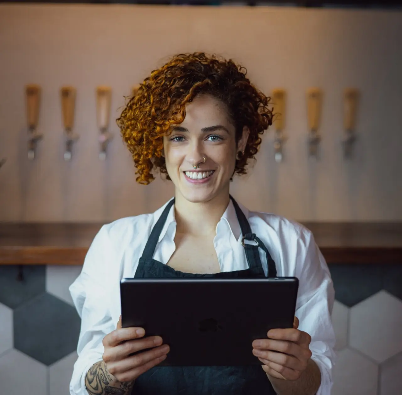 Let your customers customise products and increase your revenue!
