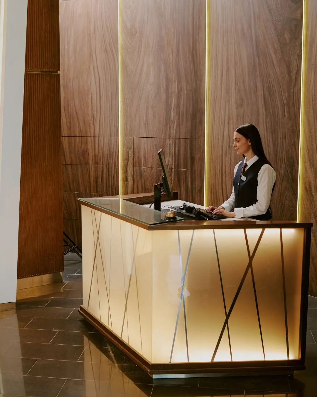 How luxury hotels are selling on Shopify without compromising on experience case study